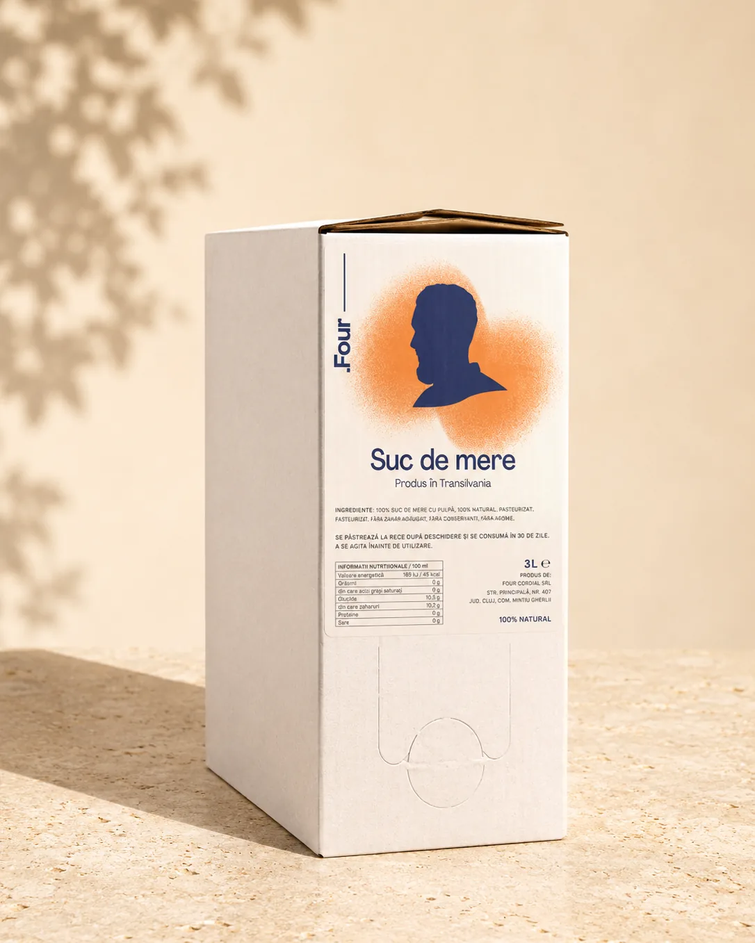 Suc natural de mere presate la rece